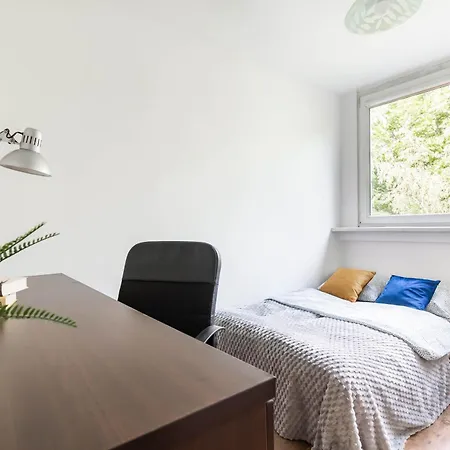 아파트 - Ul Mlodych Technikow 브로츠와프