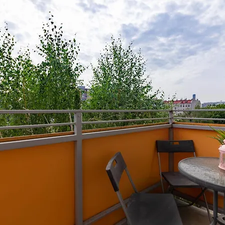 Daire - Ul Mlodych Technikow