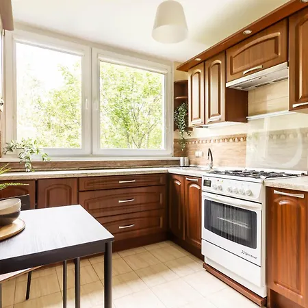 - Ul Mlodych Technikow *